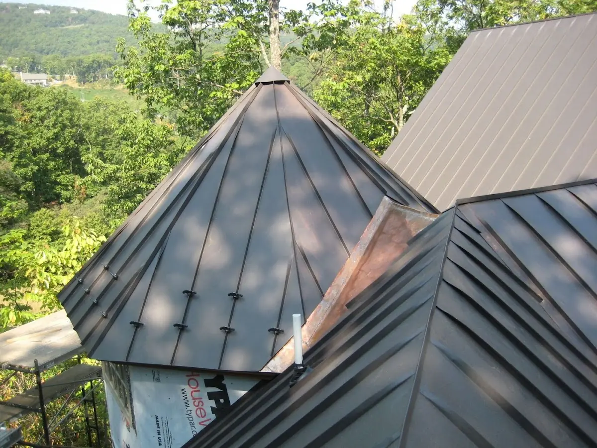 Professional Shingle Replacement & Repair by Craftsman Roofing in Lake Los Angeles